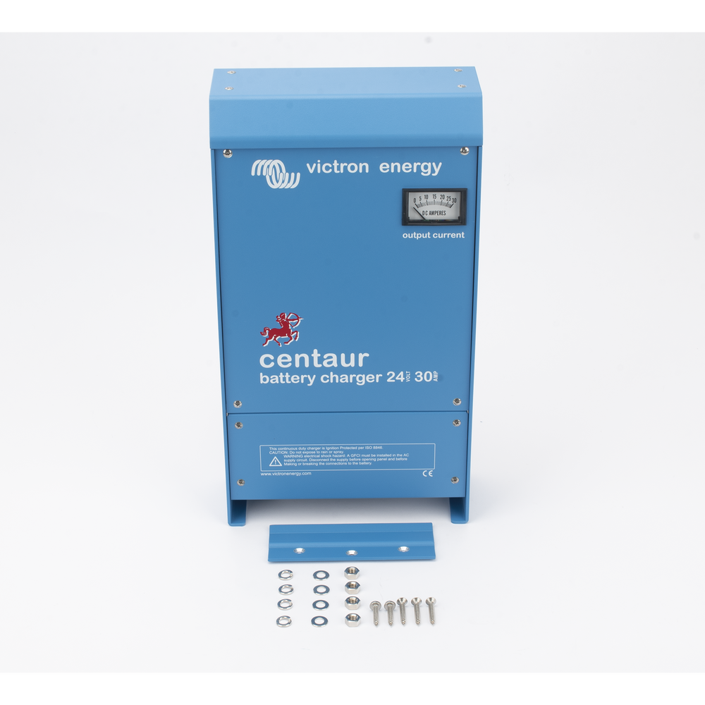 Centaur 24/30 / Cargador de Baterías 24V, 30A / Para Ambientes Marinos y Terrestres. / Bancos de 120 a 300 Ah