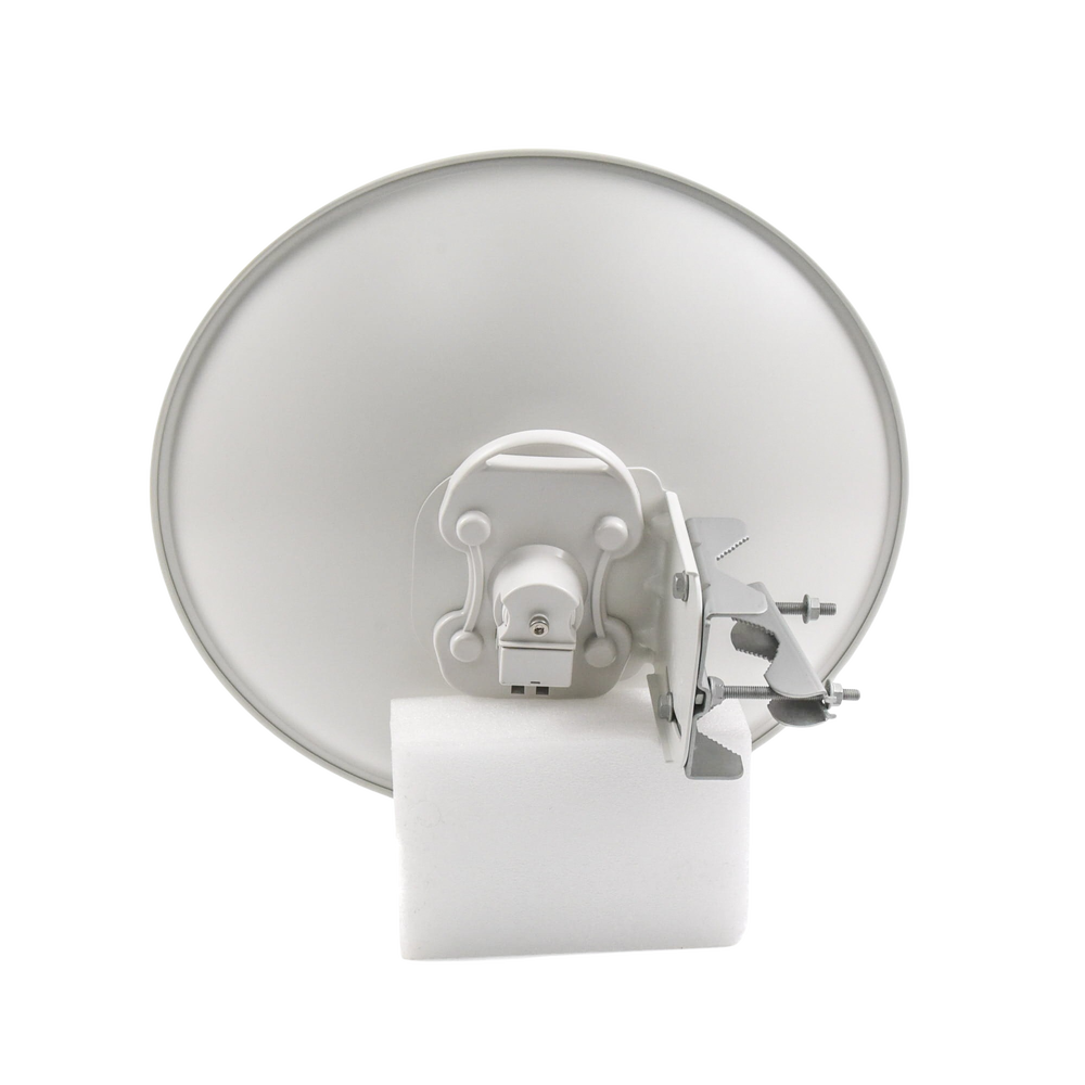 Force 300 para zonas con alta interferencia / Enlace 5GHz Anti-Interferencia /Hasta 600+ Mbps / 4910-5970 MHz, / Hasta 10 km / Antena de 25 dBi / Baja latencia (C050910C101B)