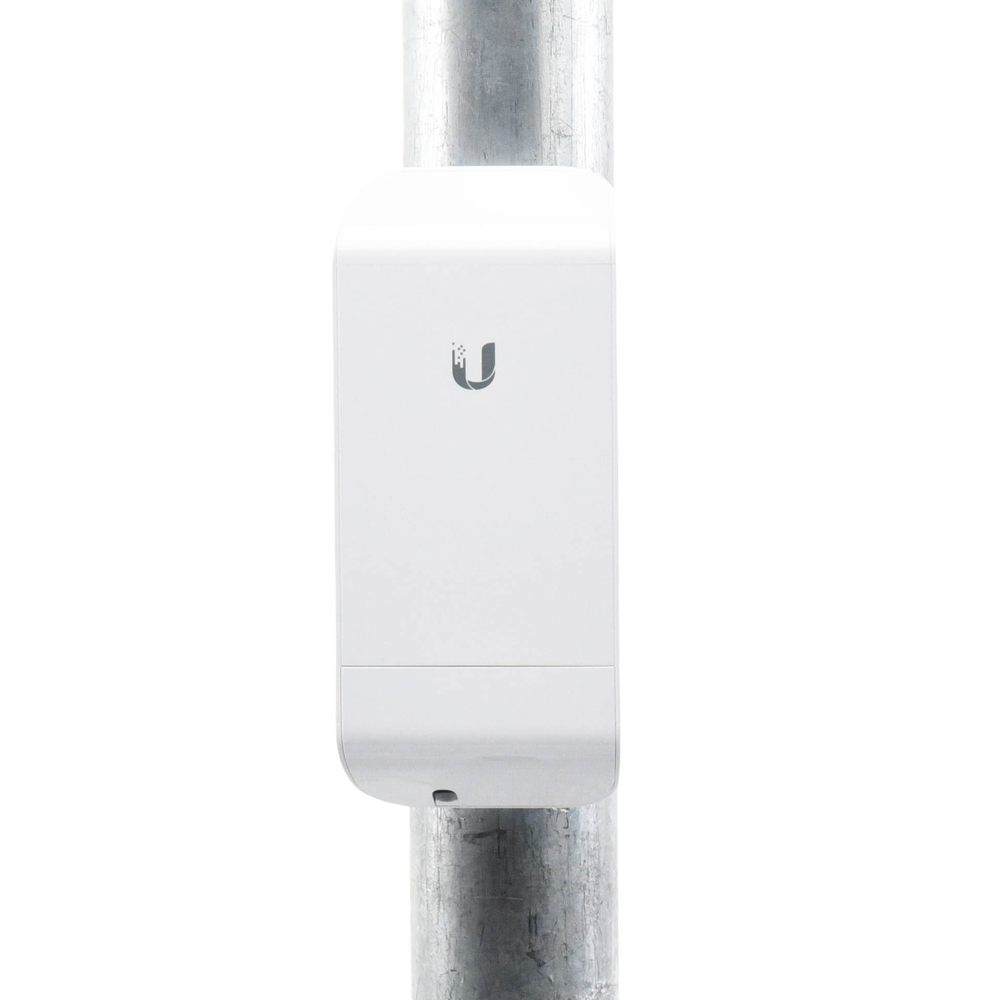 NanoStation airMAX locoM5 CPE, hasta 150 Mbps, frecuencia 5 GHz (5170-5875 MHz) con antena integrada de 13 dBi