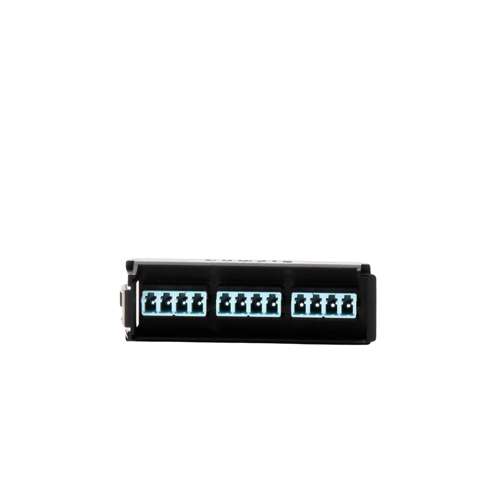 Placa Ciega, Color Negro, Compatible con Distribuidores de Fibra Óptica LightVerse Core, Plus y Pro