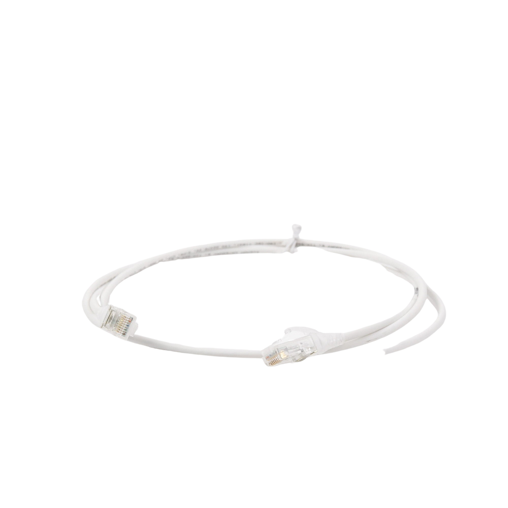Patch Cord MC6 Modular Cat6 UTP, CM/LS0H, 1.52 Metros (5 Pies), Color Blanco, Diámetro Reducido (28AWG), Versión Bulk (Sin Empaque Individual)