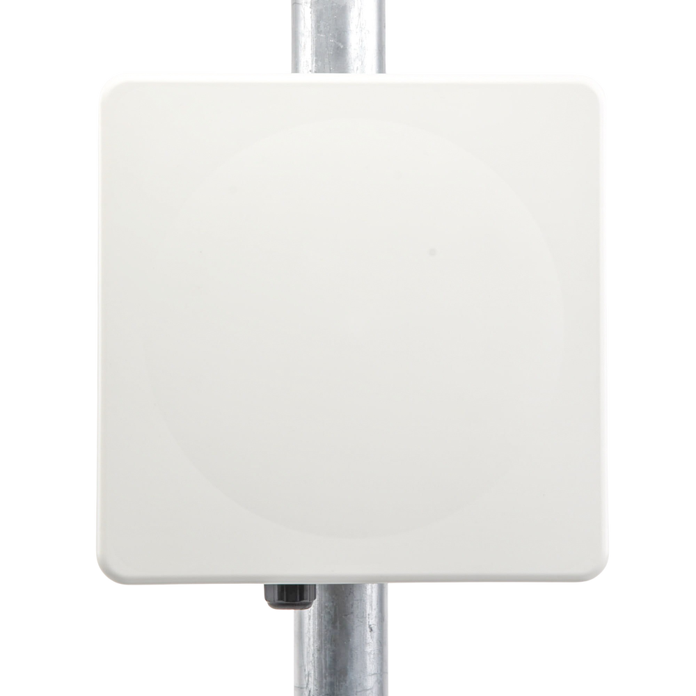 PTP-550 Hasta 1.36 GBps / 4910 - 6200 MHz / 802.11 AC Wave 2 MU-MIMO 4: 4x4 / BackHaul con Antena Integrada (Alta ganancia 23 dBi) (C050055H016A)