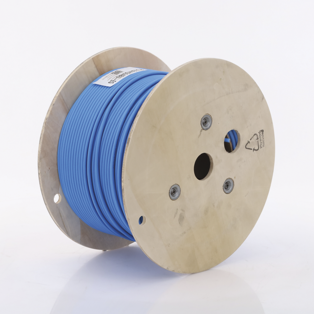 Bobina de Cable UTP de 4 Pares, Vari-MaTriX HD, Cat6A, 23 AWG, LSZH-3 (Libre de Gases Tóxicos), Color Azul, 305 Metros (1000 Pies)