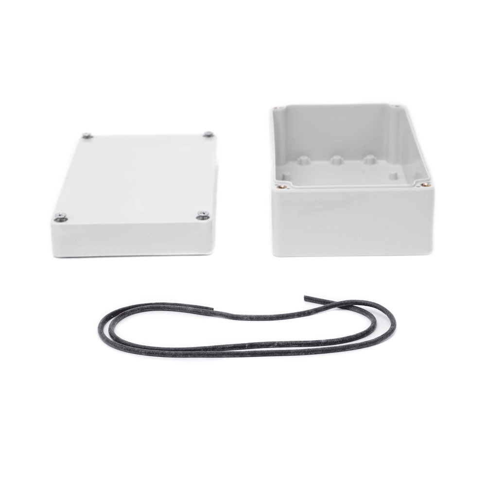 Gabinete Plástico para Exterior (IP65) de 158 X 90 x 60 mm Cierre por Tornillos.