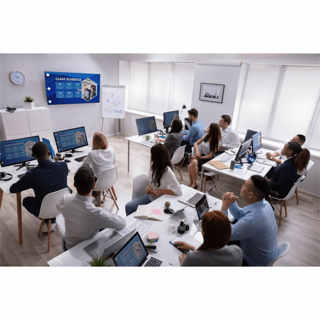 Soporte Mural Articulado SmartMount para Pantallas 43" a 75"+ / Extensión 30.5" (774mm) / Patrón VESA 200x100 a 600x400mm / Pivote ±90° / Capacidad hasta 150 lb (68kg)