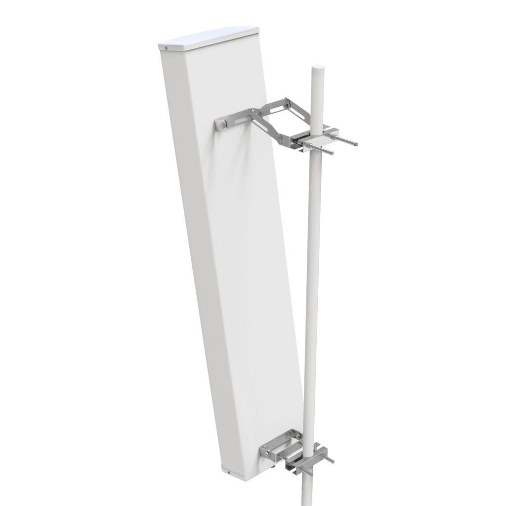 Antena Sectorial para Exterior / Frecuencia 1710-2190 MHz / Ganancia 18 dBi / Ancho de Banda 480 MHz / VSWR ≤1.5 / Potencia Máxima 200W / IP65 / Montaje en Tubo