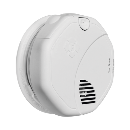 Alarma de Humo con Interconexión Inalámbrica / Advertencia de Voz con Ubicación / Sensor Fotoeléctrico / Baterías AA Reemplazables / 85 dB a 10 pies / Rango de Temperatura 4.4°C a 37.8°C / Cumple UL217