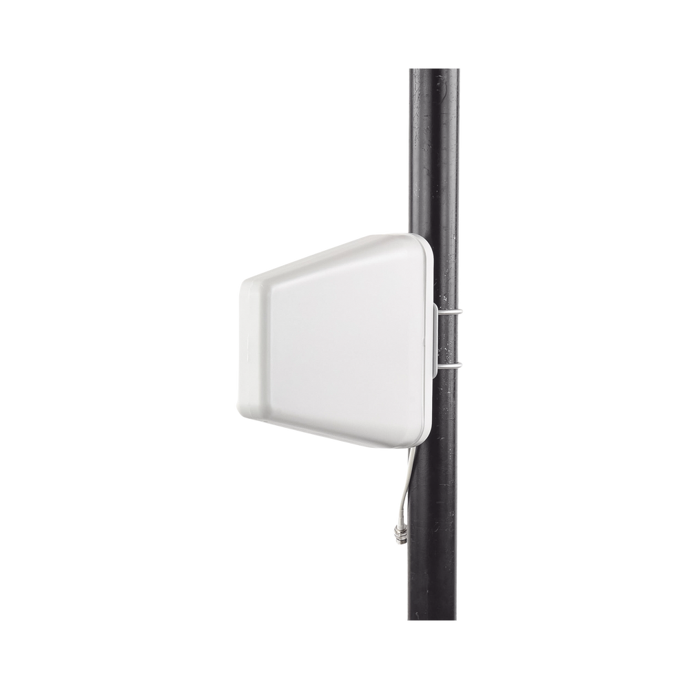 Antena Direccional de Banda Ancha de Alto Desempeño, 698-960 MHz / 1695-2700 MHz, conector N hembra. 50 Ohm de impedancia.