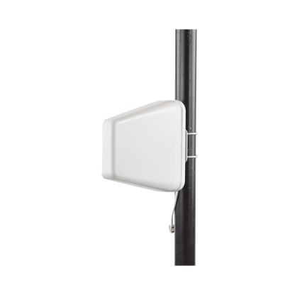 Antena Direccional de Banda Ancha de Alto Desempeño, 698-960 MHz / 1695-2700 MHz, conector N hembra. 50 Ohm de impedancia.