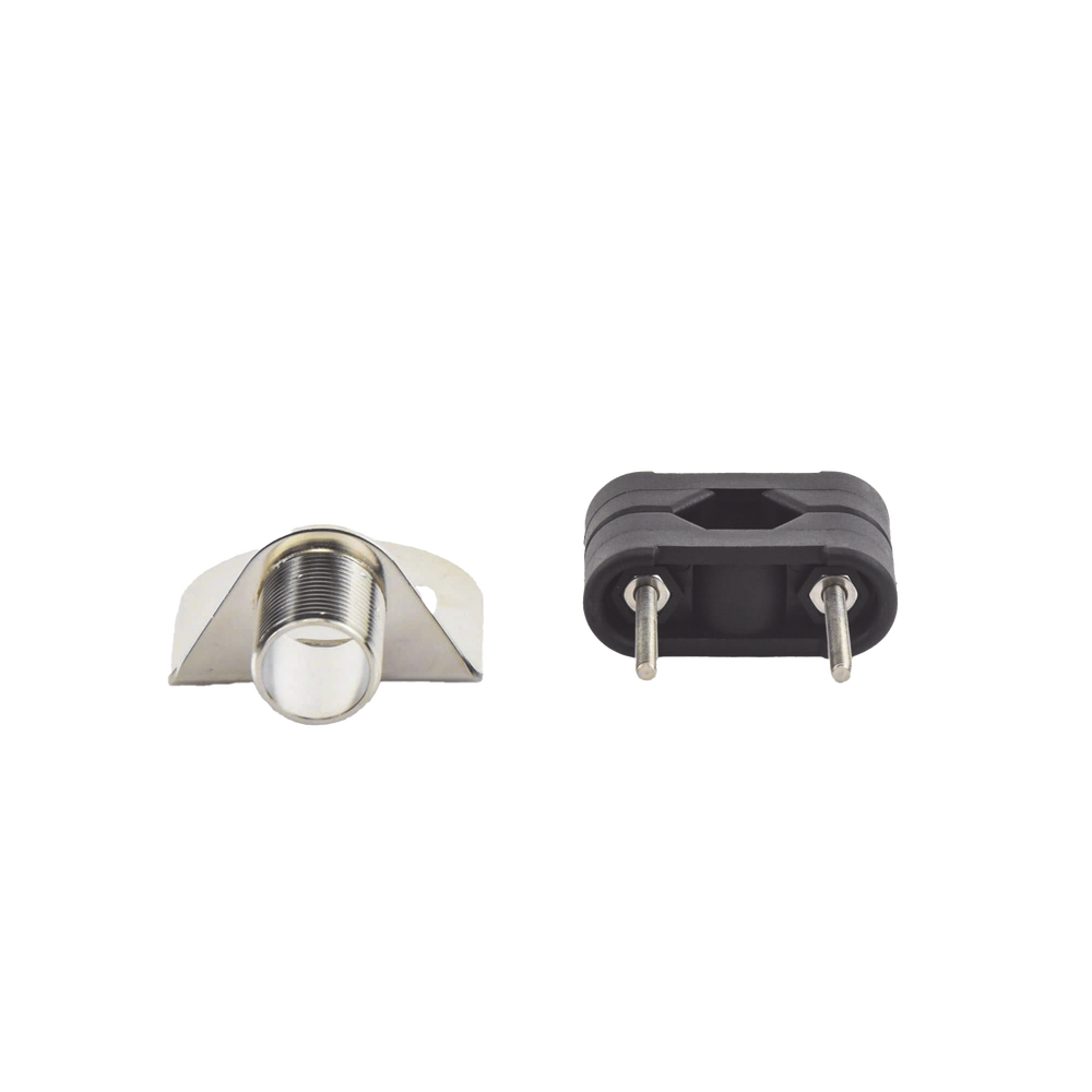 Soporte Para Antenas Marinas / Con Adaptadores de Naylon / Para Ajustarse a Rieles Cuadrados o Redondos / Verticales u Horizontales de 7/8″, 1″ y 11&frasl;4″