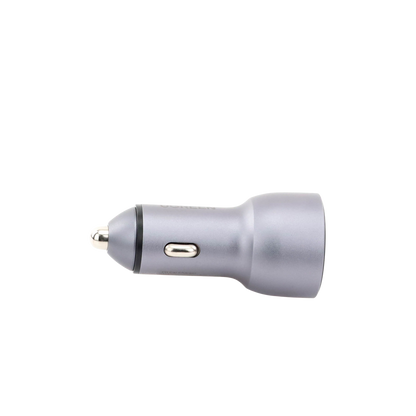 Cargador de Auto 52.5W | Puerto USB-A y USB-C | Carga Rápida | Compatible con Vehículos de 12 y 24 VCD | PD3.0 + QC3.0 | Chip Inteligente | Diseño Compacto Mayor Eficiencia Energética | Caja de Aluminio