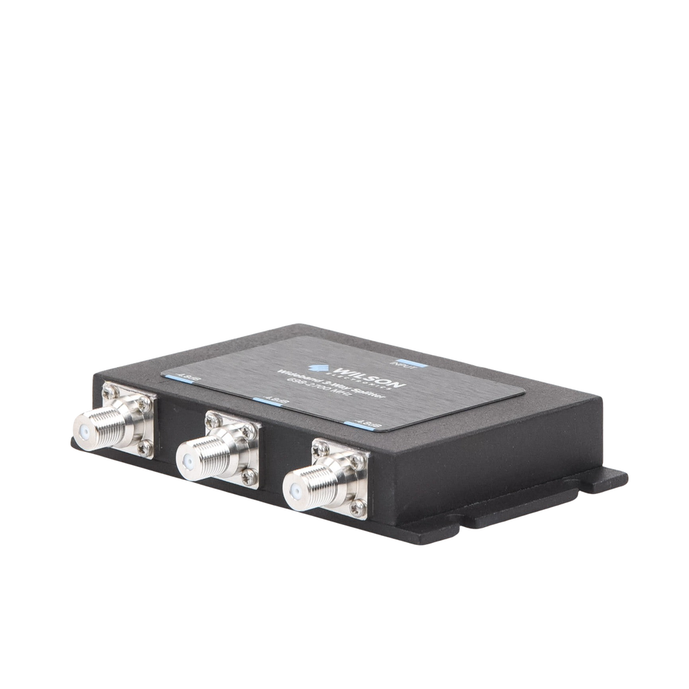 Divisor de potencia de 3 vías para la distribución de señal a tres antenas de servicio | 4.8 dB de pérdida por puerto | Conectores F hembra