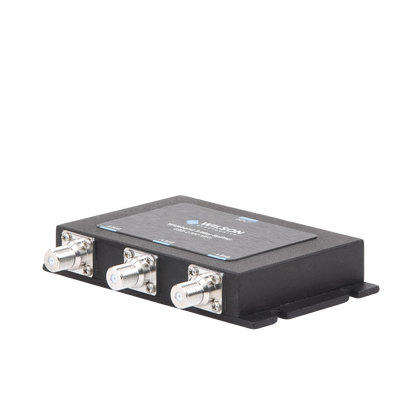 Divisor de potencia de 3 vías para la distribución de señal a tres antenas de servicio | 4.8 dB de pérdida por puerto | Conectores F hembra