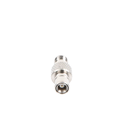 Adaptador en linea de conector SMA Hembra a SMB.