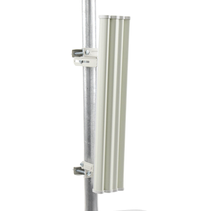 Antena sectorial para radio estaciones base airMAX de 90 grados de cobertura horizontal, 5 GHz (5.15-5.85 GHz) de 20 dBi