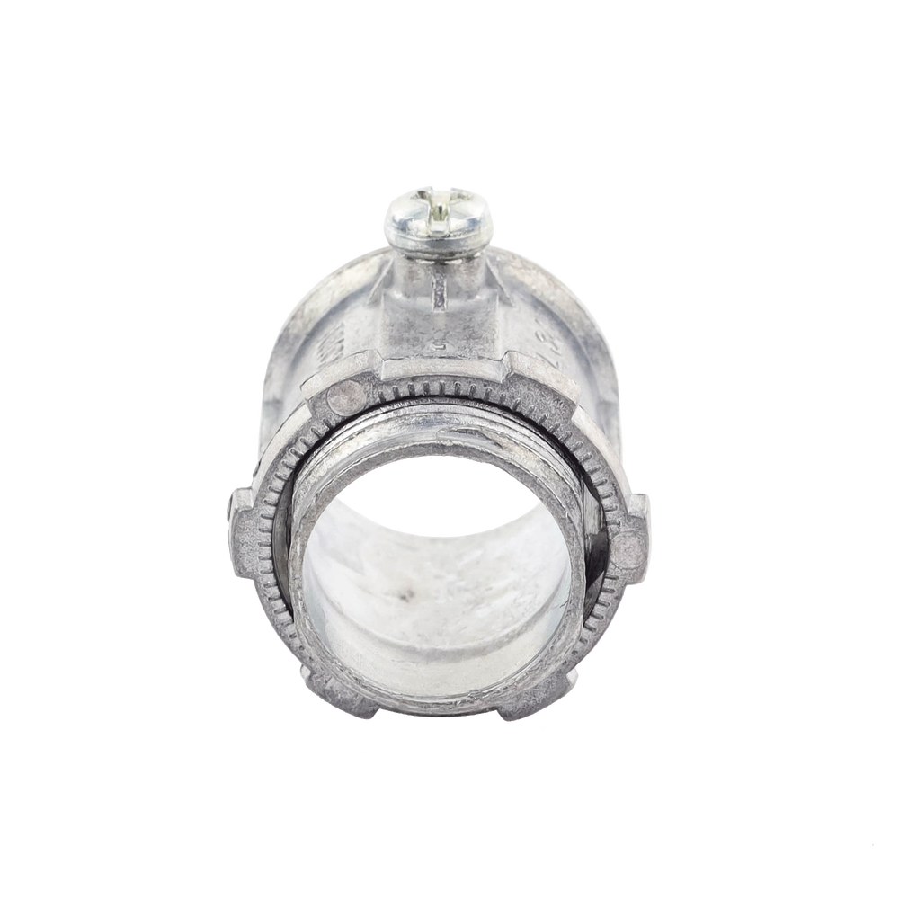 Conector de 3/4" para Tubo Pared Delgada con Tornillos Opresores.