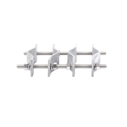 Juego de Dos Abrazaderas Dobles para Mástiles de 3.8 a 8.9 cm, con Separación entre centros de 12 cm.