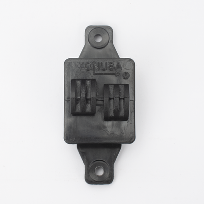 Aislador de Paso para cercos eléctricos, resistente al clima extremo.