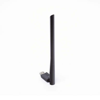 Adaptador  USB inalámbrico doble banda AC 600 Mbps, antena de alta ganancia.