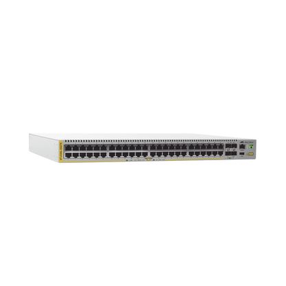 Switch PoE+ Stackeable Capa 3, 48 puertos 10/100/1000 Mbps + 4 puertos SFP+ 10 G, hasta 740 W, fuente redundante