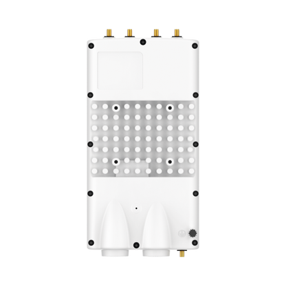 4 Gbps agregados / Estación base ePMP4600 / Wi-Fi 6e (802.11ax) / 5725 - 7125 MHz / hasta 120 suscriptores / sincronización GPS / Ideal para soluciones PTMP / C060940A121C. Velocidad Fibra -óptica /