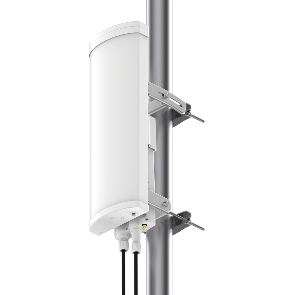 Antena sectorial  de 90 grados, 18 dBi, 5.9-7.1 GHz, MU-MIMO 4x4, incluye kit de montaje para EPMP4600