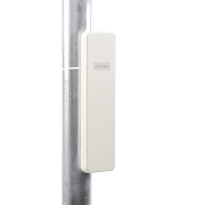 Punto de Acceso WiFi Exterior para WISP y Hotspot 2.4 GHz / Cobertura hasta 800 m / Administración Gratuita en la Nube / Antena Sectorial 10 dBi / 128 Usuarios