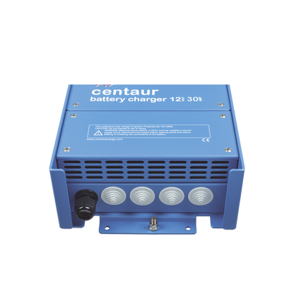 Cargador de Batería Centaur / Tecnología de Alta Frecuencia / Modelos 12-24 VDC / Carga 3 Etapas / 3 Salidas / Protección IP21