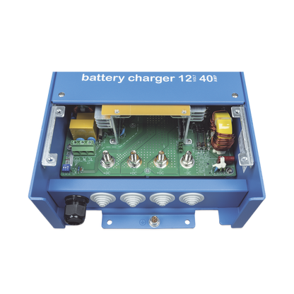 Centaur 12/40 / Cargador de Baterías 12V, 40A / Para Ambientes Marinos y Terrestres. /  Bancos de 160 a 400 Ah