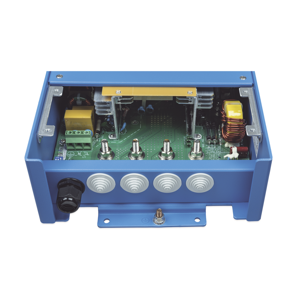 Centaur 24/60 / Cargador de Baterías 24V, 60A / Para Ambientes Marinos y Terrestres. /  Bancos de 140 a 600 Ah