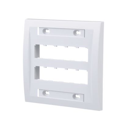 Placa de Pared Vertical Ejecutiva, Salida Para 10 Puertos Mini-Com, Con Espacios Para Etiquetas, Color Blanco