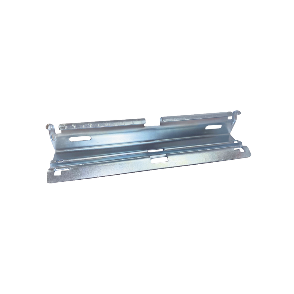 Clip Automático Mediano Para Unir Tramos de Charola Tipo Malla de 100 hasta 300 mm de Ancho, Compatible con todos los Peraltes, Acabado Electrozincado