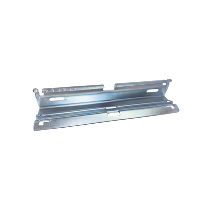 Clip Automático Mediano Para Unir Tramos de Charola Tipo Malla de 100 hasta 300 mm de Ancho, Compatible con todos los Peraltes, Acabado Electrozincado