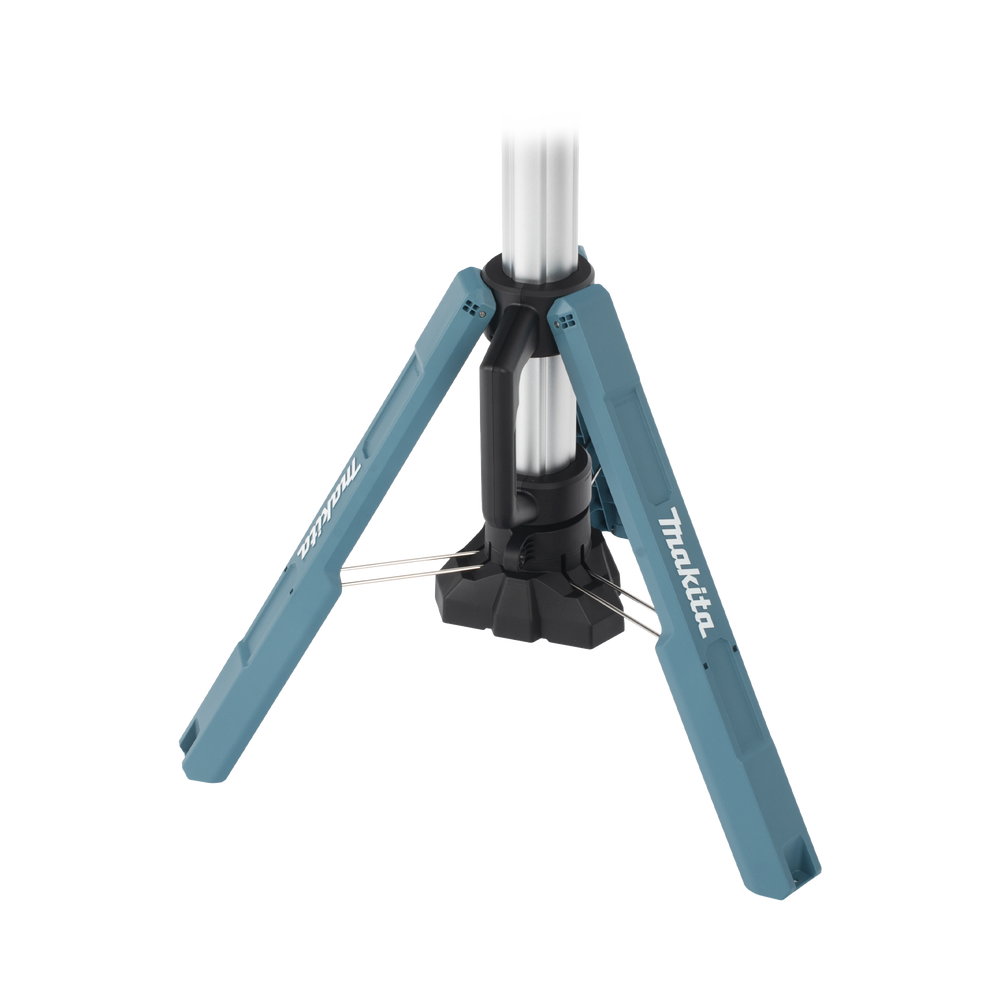 Lampara con Torre para Iluminación Inalambrica con tres Cabezales Multidireccionales , se extiende hasta 2.2 metros, Utiliza batería LXT® Litioâ€‘Ion de 18V.