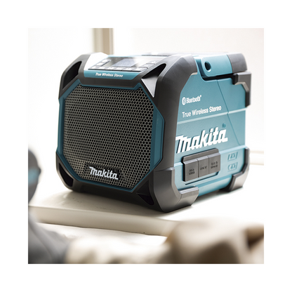 Bocina y Reproductor de Música (12 o 18 Vcc) USB/BlueTooth con Pantalla LCD.