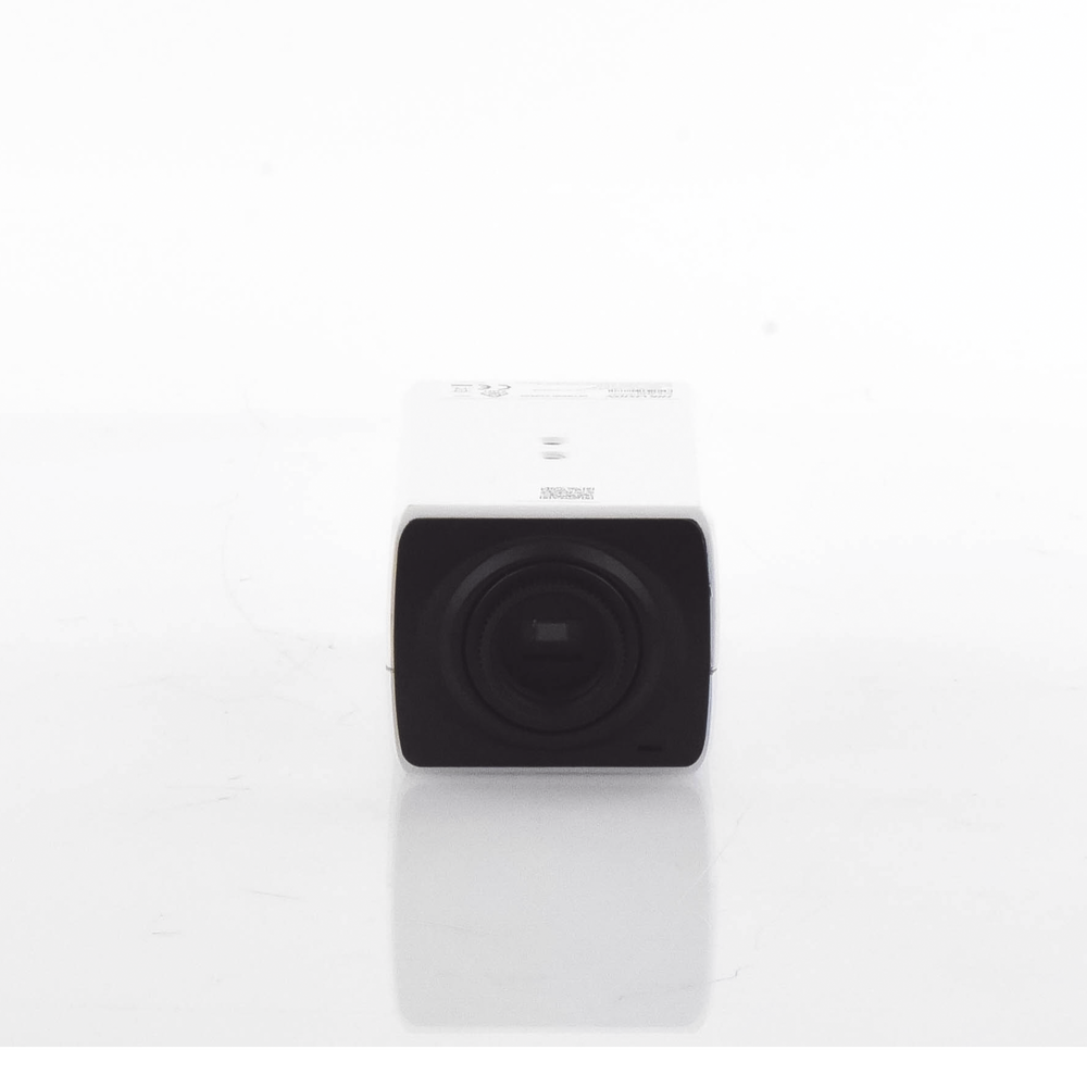 Camara Box IP 4 Megapixel / Serie PRO / DARKFIGHTER / PoE / 12 Vcc o 24 VCA / WDR 120 dB / ONVIF / RS-485 / BLC /  Entrada y Salida de Audio y Alarmas (No Incluye Lente) / Micro SD