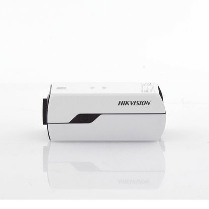 Camara Box IP 4 Megapixel / Serie PRO / DARKFIGHTER / PoE / 12 Vcc o 24 VCA / WDR 120 dB / ONVIF / RS-485 / BLC /  Entrada y Salida de Audio y Alarmas (No Incluye Lente) / Micro SD
