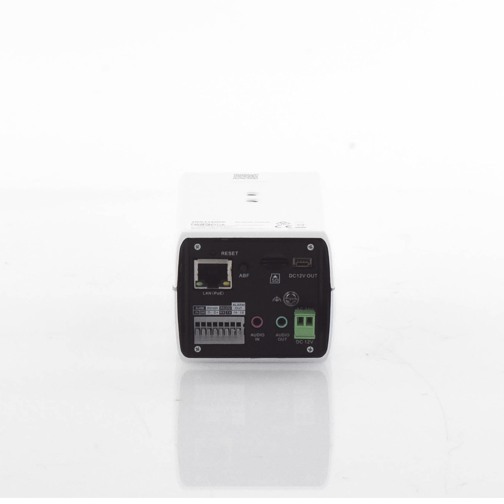 Camara Box IP 4 Megapixel / Serie PRO / DARKFIGHTER / PoE / 12 Vcc o 24 VCA / WDR 120 dB / ONVIF / RS-485 / BLC /  Entrada y Salida de Audio y Alarmas (No Incluye Lente) / Micro SD