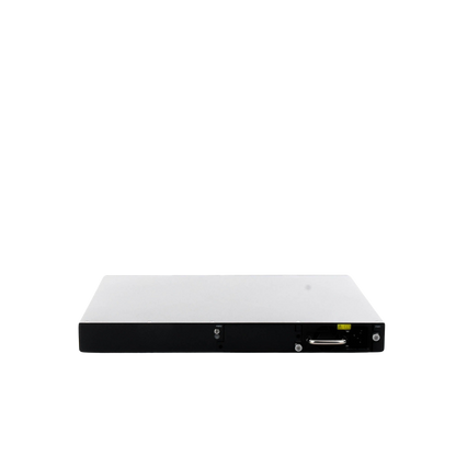 Switch Gigabit / Administrable Capa 3 / 24 puertos 10/100/1000 Mbps + 24 puertos SFP / 6 puertos SFP+ 10 G de Uplink.