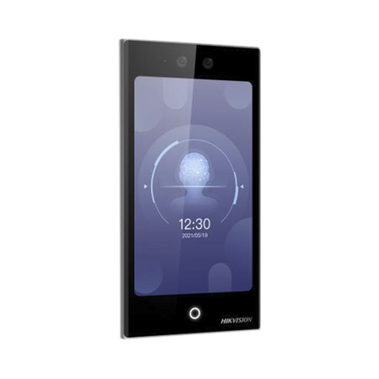 Terminal Facial WiFi con pantalla de 7" / Exterior IP65 / 10,000 Rostros y 50,000 Tarjetas / 10,000 Huellas (Módulo Opcional) / ISAPI / ISUP 5.0 / Codigos QR y Bluethooth / Intercom SIP Estandar / HIK-IA