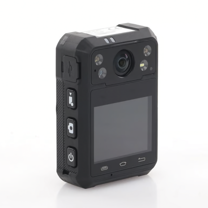 Body Camera Portátil / Grabación a 1920 × 1080p / Pantalla Frontal 1.77" TFT / Conexión Remota 4G / WiFi / GPS / Fotos de Hasta 40 Megapixel / IP68 / H.265 / 128 GB de Almacenamiento / Microfono Integrado
