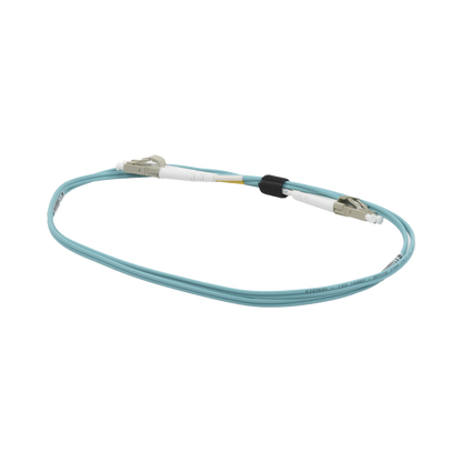 Jumper de Fibra Óptica Multimodo 50/125 OM3 XGLO, LC-LC Duplex, OFNR, Color Aqua, 1 Metro (3.28 Pies)