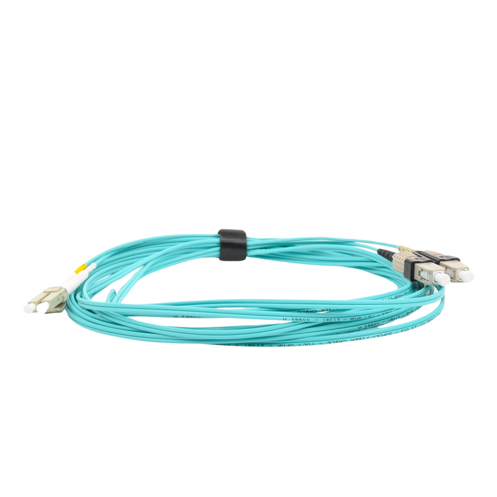 Jumper de Fibra Óptica Multimodo 50/125 XGLO OM3, LC-SC Duplex, OFNR, Color Aqua, 5 Metros (16.40 Pies)