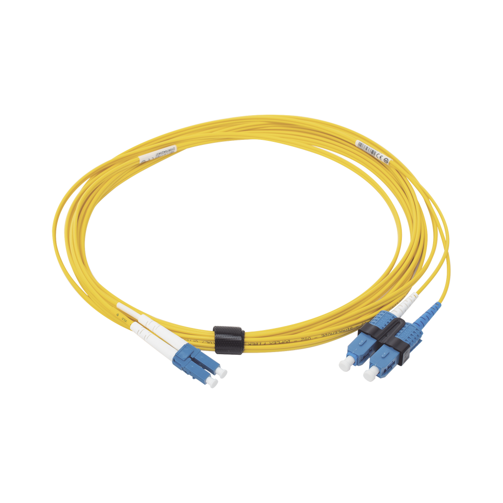 Jumper de Fibra Óptica Monomodo (OS2), XGLO, LC/UPC-SC/UPC Duplex, OFNR, Color Amarillo, 5 Metros (16.40 Pies)