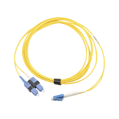 Jumper de Fibra Óptica Monomodo (OS2), XGLO, LC/UPC-SC/UPC Duplex, OFNR, Color Amarillo, 5 Metros (16.40 Pies)