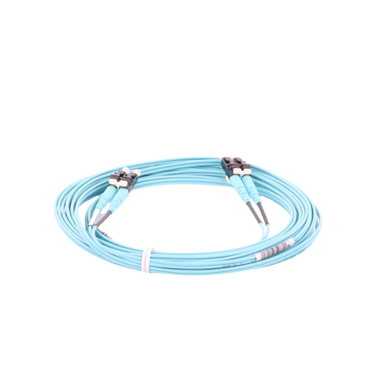 Jumper de Fibra Optica Multimodo 50/125 OM3, LC-LC Duplex, OFNR (Riser), Color Aqua, 5 Metros (16.40 Pies)