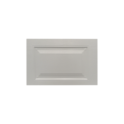 Puerta de Garage de alta calidad, Color blanco 9X8 pies,  AISLADA, Estilo Americana , CUADRO CORTO.