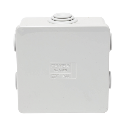 Caja Estanca de PVC Para Derivación y Conexión, 6 Entradas, Tapa a Presión, 80×80×40 mm (Mayor Área Interna, Uso Exterior IP44, Material que no Propaga el Fuego y Libre de Hálogenos