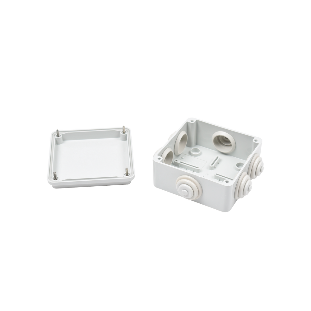 Caja Estanca de PVC Para Derivación y Conexión, 6 Entradas, Tapa Atornillada,100x100x50 mm (Área Interna), Uso Exterior IP55, Material que no Propaga el Fuego y Libre de Hálogenos
