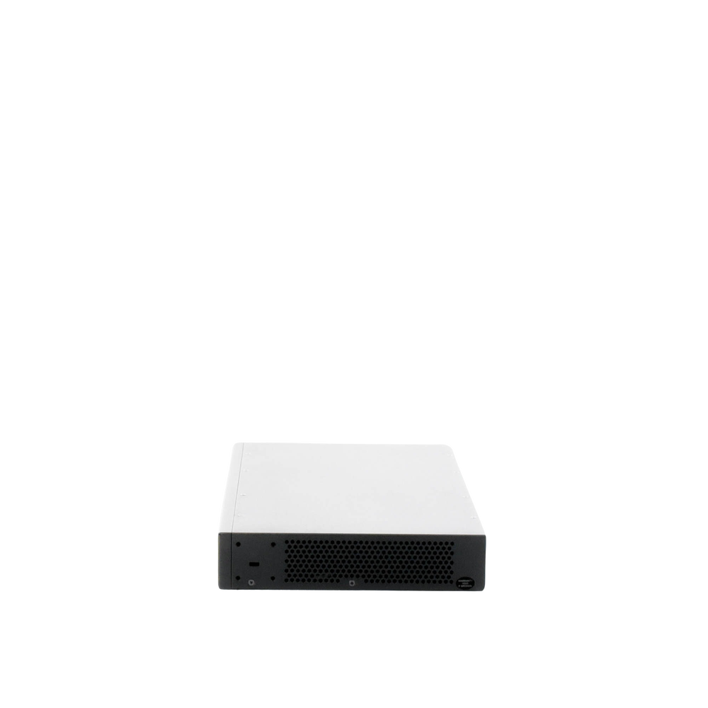Switch PoE+ Administrable / 24 Puertos 10/100/1000 Mbps + 4 SFP / 360W PoE Total / Switching 56 Gbps / Cloud GWN Sin Costo / Montable en Rack